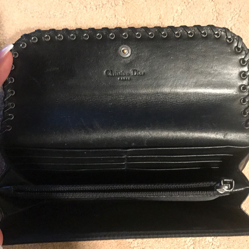 Wallet - Picture 2 of 8